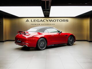 2026 Mercedes-Benz Maybach SL SL 680, красный, 36520000 рублей, вид 3