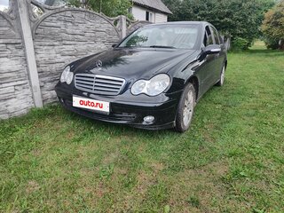 2005 Mercedes-Benz C-Класс 180 II (W203) Рестайлинг, чёрный, 650000 рублей, вид 1