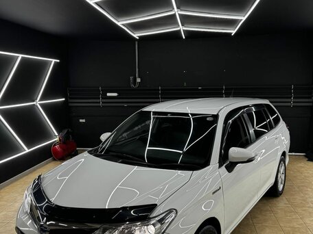 2015 Toyota Corolla Fielder XI (E160, E170, E180), белый, 1099000 рублей, вид 3