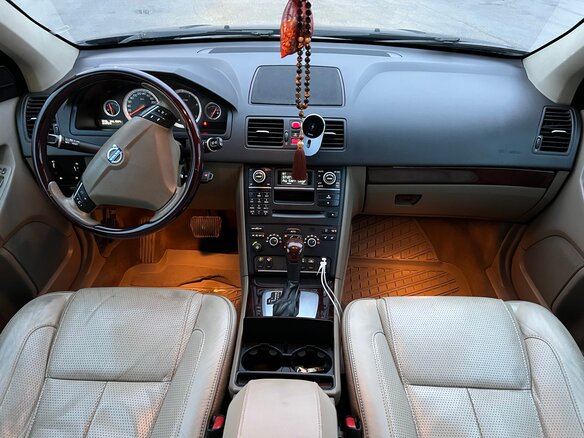 2014 Volvo XC90 I Рестайлинг, коричневый, 2300000 рублей - вид 8