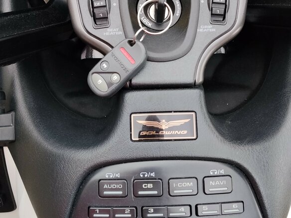 2010 Honda GL 1800 Gold Wing, белый, 1095272 рублей - вид 13