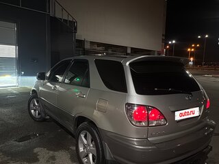 2002 Lexus RX 300 I, серебристый, 1000000 рублей, вид 3