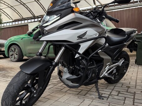 2023 Honda NC 750X, белый, 850000 рублей, вид 2