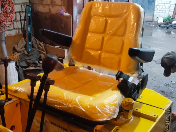 2011 Yanmar YB, жёлтый, 950000 рублей - вид 8