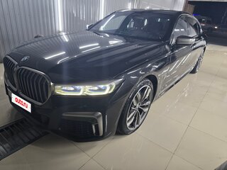 2020 BMW 7 серии Long M760Li xDrive VI (G11/G12) Рестайлинг, чёрный, 8500000 рублей, вид 2