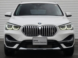 2022 BMW X1 18i sDrive II (F48) Рестайлинг, белый, 1587000 рублей, вид 2