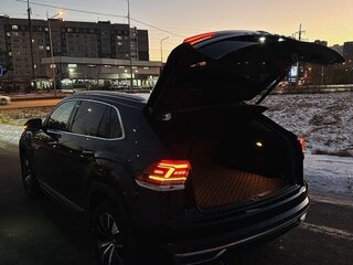 2020 Volkswagen Teramont X I, чёрный, 4400000 рублей, вид 4