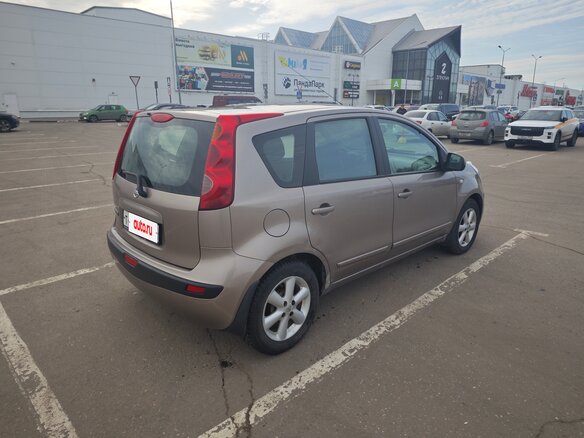 2006 Nissan Note I, бежевый, 420000 рублей - вид 5