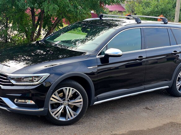 2019 Volkswagen Passat Alltrack B8, чёрный, 3170000 рублей