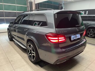 2017 Mercedes-Benz GLS 400 I (X166), серый, 4200000 рублей, вид 4