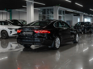 2016 Jaguar XF II, чёрный, 1830000 рублей, вид 4