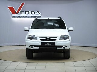 2019 Chevrolet Niva I Рестайлинг, белый, 790000 рублей, вид 2