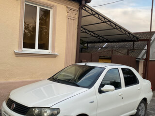 2010 Fiat Albea I Рестайлинг, белый, 340000 рублей, вид 2