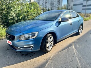 2014 Volvo S60 II Рестайлинг, голубой, 1490000 рублей, вид 1