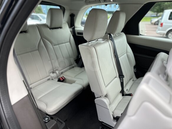 2018 Land Rover Discovery V, чёрный, 3278956 рублей - вид 21