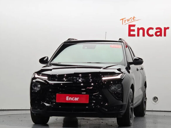 2023 Chevrolet TrailBlazer III, чёрный - вид 1