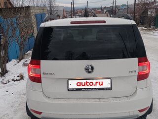2015 Skoda Yeti I Рестайлинг, белый, 1250000 рублей, вид 3