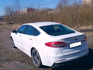 2019 Ford Fusion (North America) II Рестайлинг, белый, 2149999 рублей, вид 4