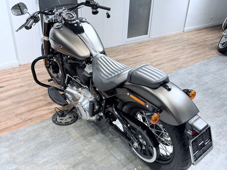 2021 Harley-Davidson Softail Slim, серый, 1899000 рублей, вид 5
