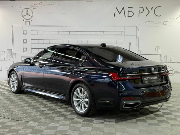 2021 BMW 7 серии Long 740Ld xDrive VI (G11/G12) Рестайлинг, синий, 6810000 рублей - вид 9