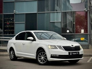 2019 Skoda Octavia III (A7) Рестайлинг, белый, 725000 рублей, вид 1