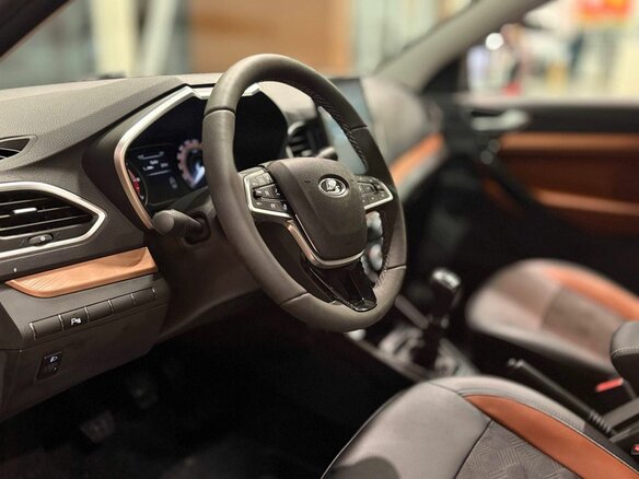 2026 Lada (ВАЗ) Vesta SW Cross I Рестайлинг (NG), серый - вид 11