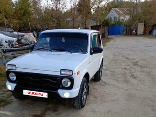 2010 Lada (ВАЗ) 2121 (4x4) I Рестайлинг, белый, 515000 рублей, вид 1