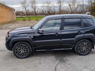 2024 Lada (ВАЗ) Niva Travel I, зелёный, 1400000 рублей, вид 4