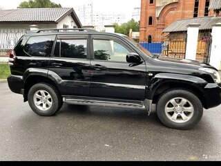 2007 Toyota Land Cruiser Prado 5-speed 120 Series Рестайлинг, чёрный, 2150000 рублей, вид 3