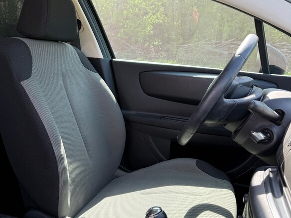 2011 Citroen C4 I Рестайлинг, чёрный, 600000 рублей - вид 6