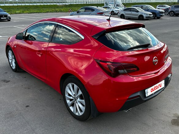 2014 Opel Astra GTC J Рестайлинг, красный, 990000 рублей - вид 12