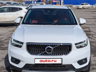 2020 Volvo XC40 I, белый, 2400000 рублей, вид 2