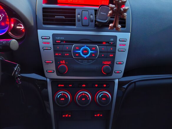 2008 Mazda 6 II (GH), синий, 1700000 рублей - вид 21