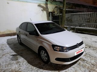 2013 Volkswagen Polo V, белый, 760000 рублей, вид 3