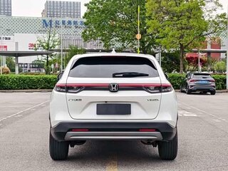 2023 Honda Vezel II, белый, 1710001 рублей, вид 5
