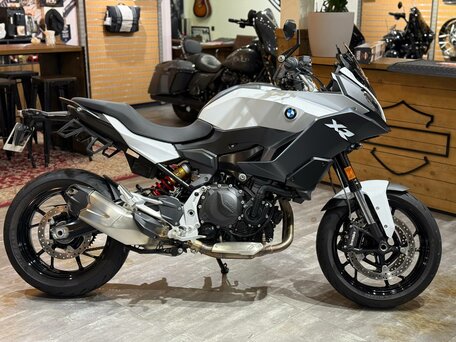 2024 BMW F 900 XR, белый, 1450000 рублей, вид 2