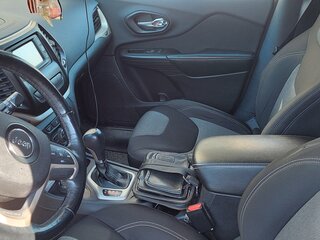 2014 Jeep Cherokee V (KL), серебристый, 1970000 рублей, вид 4