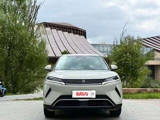 2025 BYD Yuan Up 45.12 kWh, бежевый, 1917000 рублей, вид 2