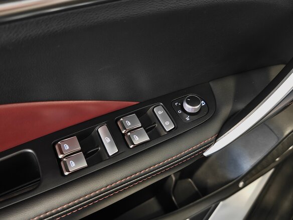 2023 Geely Coolray I, белый, 1790000 рублей - вид 5