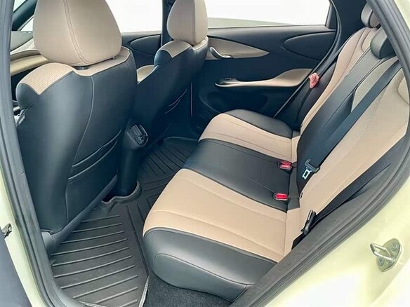 2025 BYD Dolphin 45.12 kWh I Рестайлинг, белый - вид 9