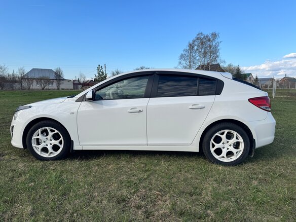2013 Chevrolet Cruze I Рестайлинг, белый, 753000 рублей - вид 8