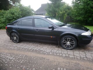 2003 Renault Laguna II, чёрный, 270000 рублей, вид 3