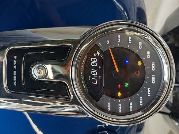 2022 Harley-Davidson Fat Boy, синий - вид 12