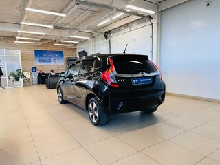 2014 Honda Fit III, чёрный, 999999 рублей, вид 4