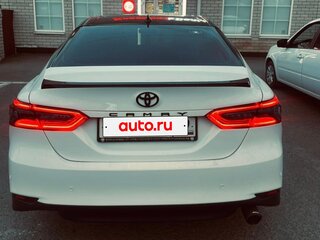 2019 Toyota Camry VIII (XV70), белый, 2150000 рублей, вид 5