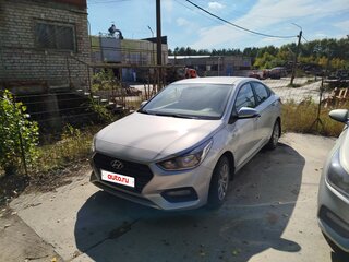 2020 Hyundai Solaris II, серебристый, 825000 рублей, вид 1
