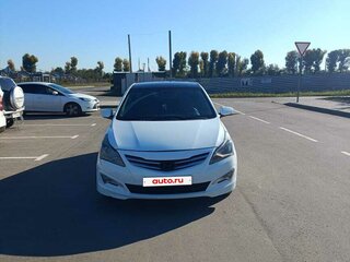 2014 Hyundai Solaris I Рестайлинг, белый, 790000 рублей, вид 1