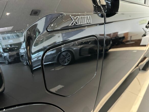 2026 BMW XM 50e, чёрный, 19200000 рублей - вид 8