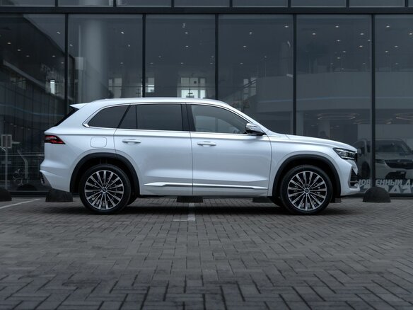 2026 Geely Monjaro I, белый - вид 3