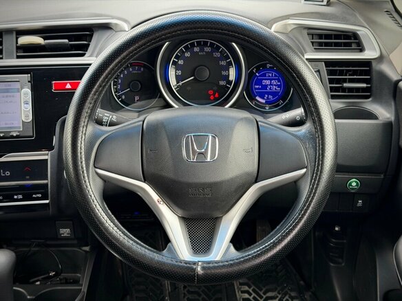 2014 Honda Fit II, белый, 950000 рублей - вид 16